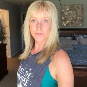 Meet your Posher, Sheila